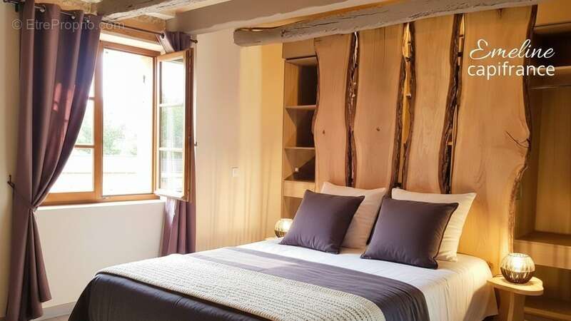 Maison à LA CHAPELLE-AUBAREIL
