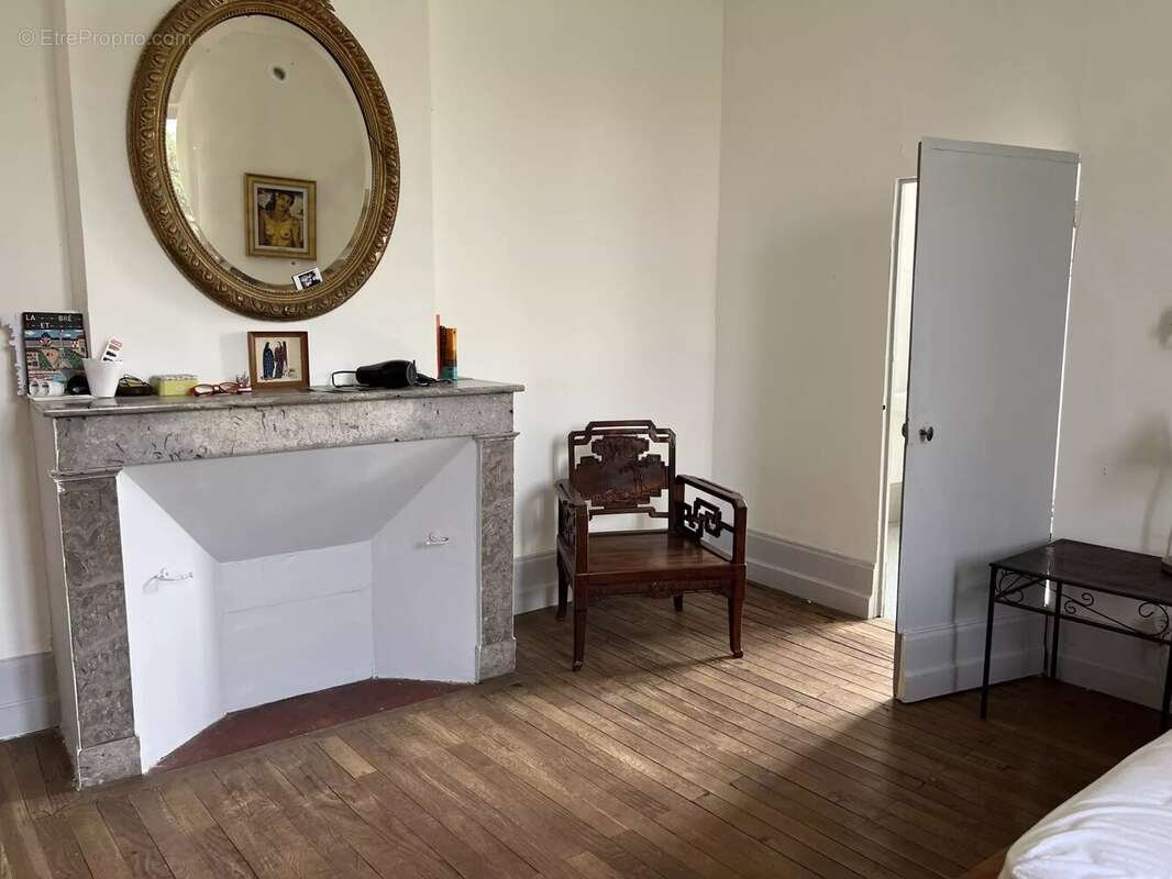 Maison à SAINT-CLAR