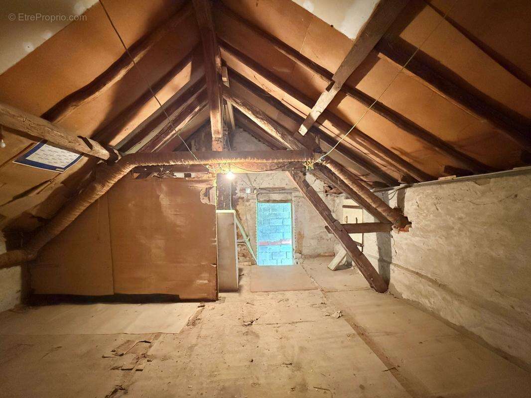 Maison à AUVILLARS-SUR-SAONE