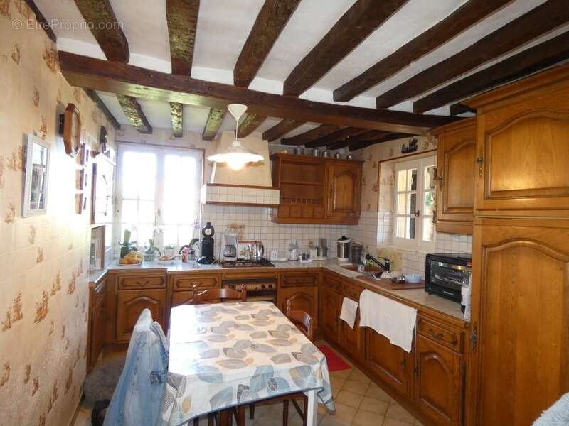 Maison à SAINT-PIERRE-SUR-DIVES