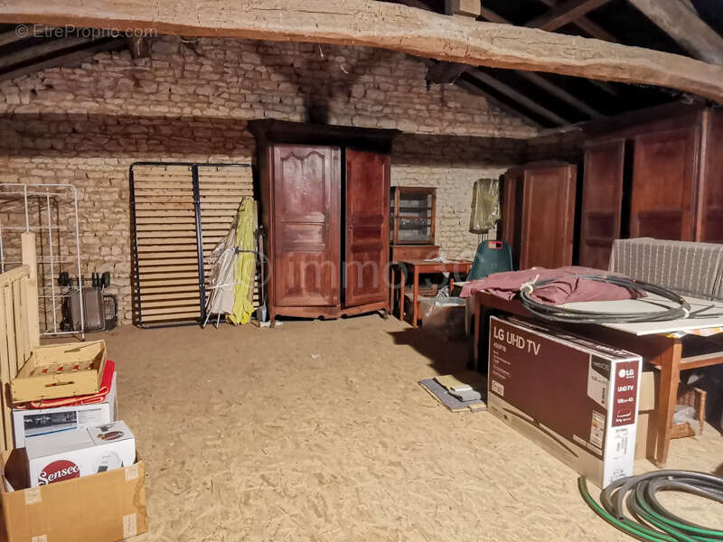 Maison à CIVRAY
