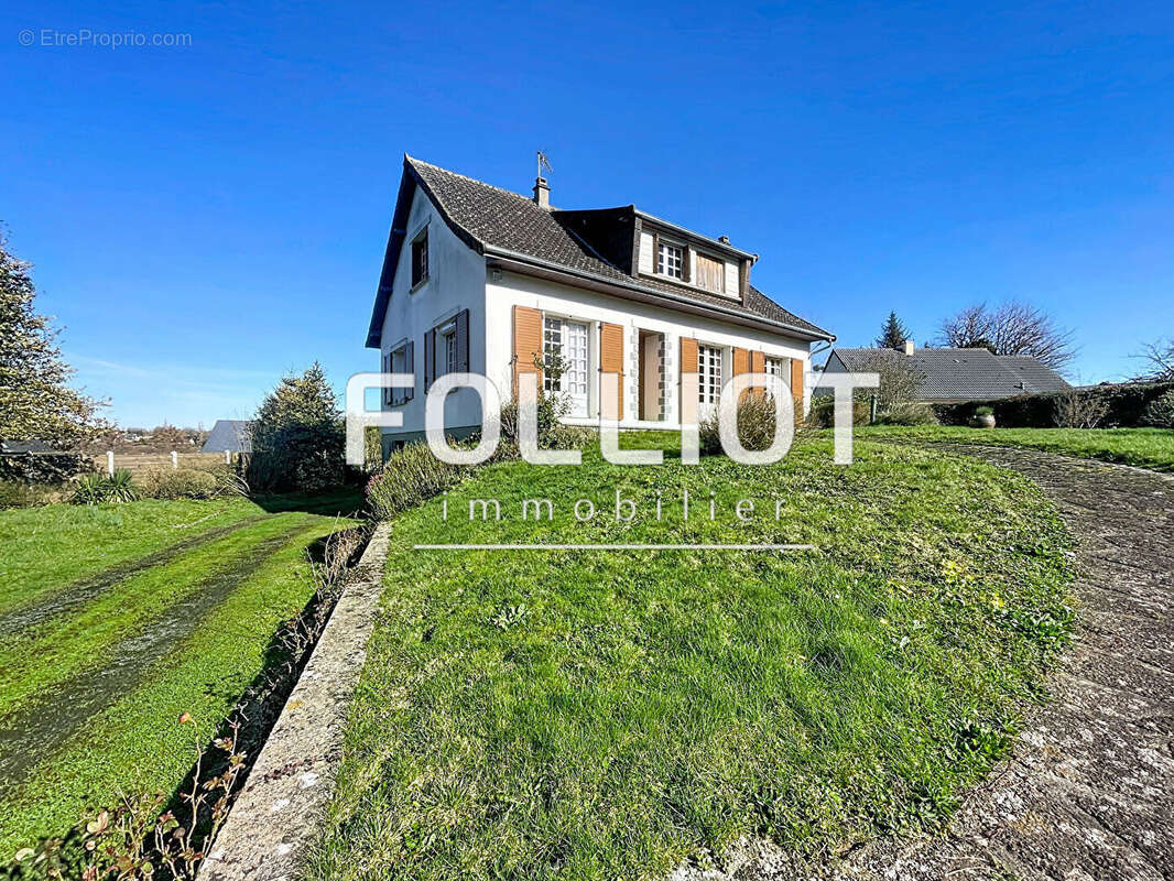 A vendre - Maison de bourg Gavray - photo 3