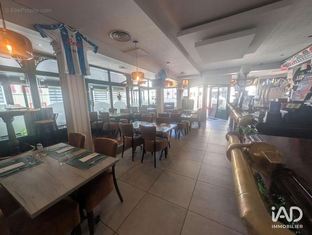 Photo 3 - Commerce à OYONNAX