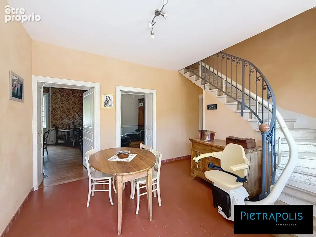 Maison 125 m² à Vaux-En-Beaujolais  - photo 7