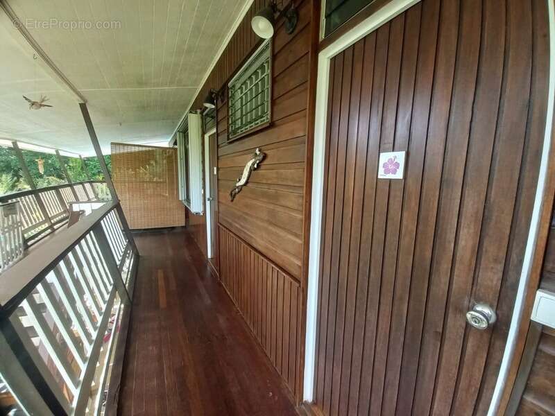 Maison à PETIT-BOURG