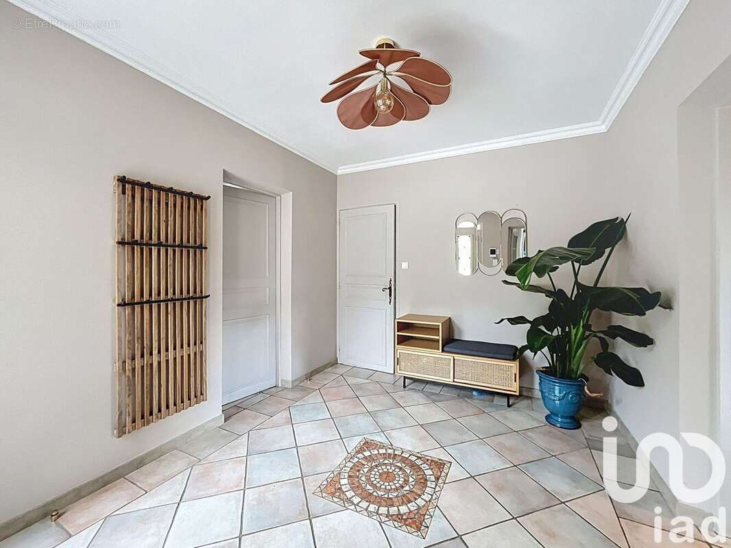 Photo 3 - Maison à LORIOL-DU-COMTAT