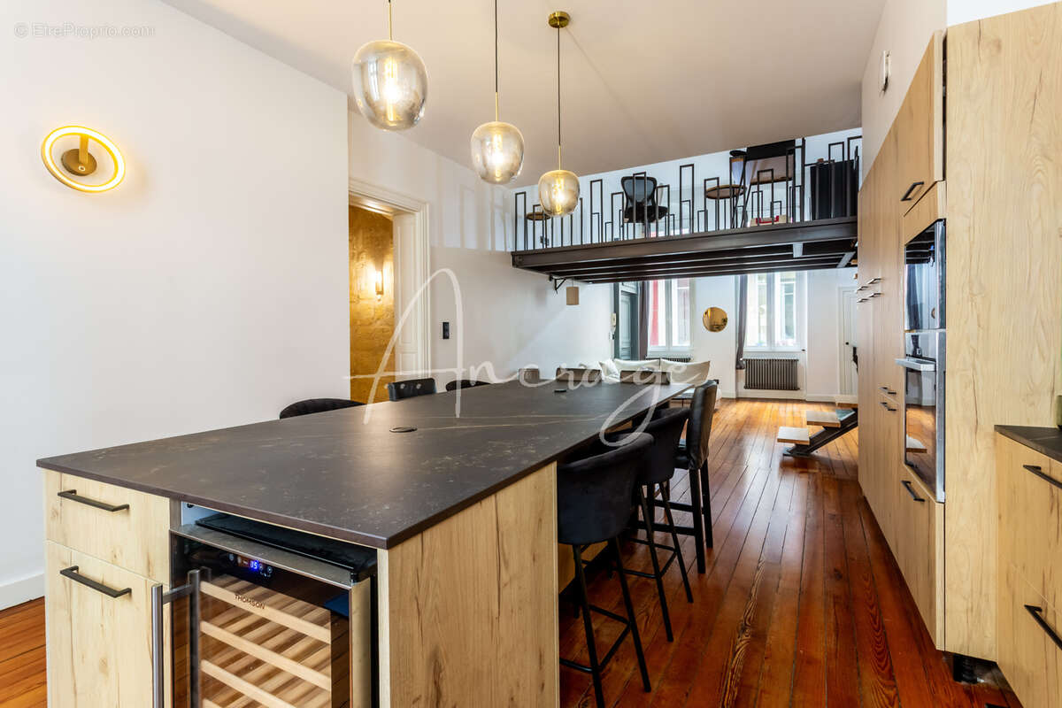 Appartement à BORDEAUX