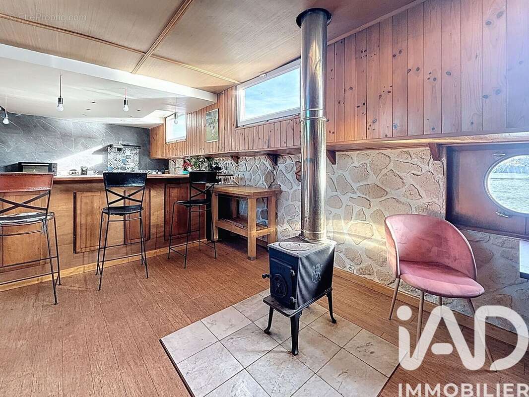 Photo 3 - Appartement à JUVISY-SUR-ORGE