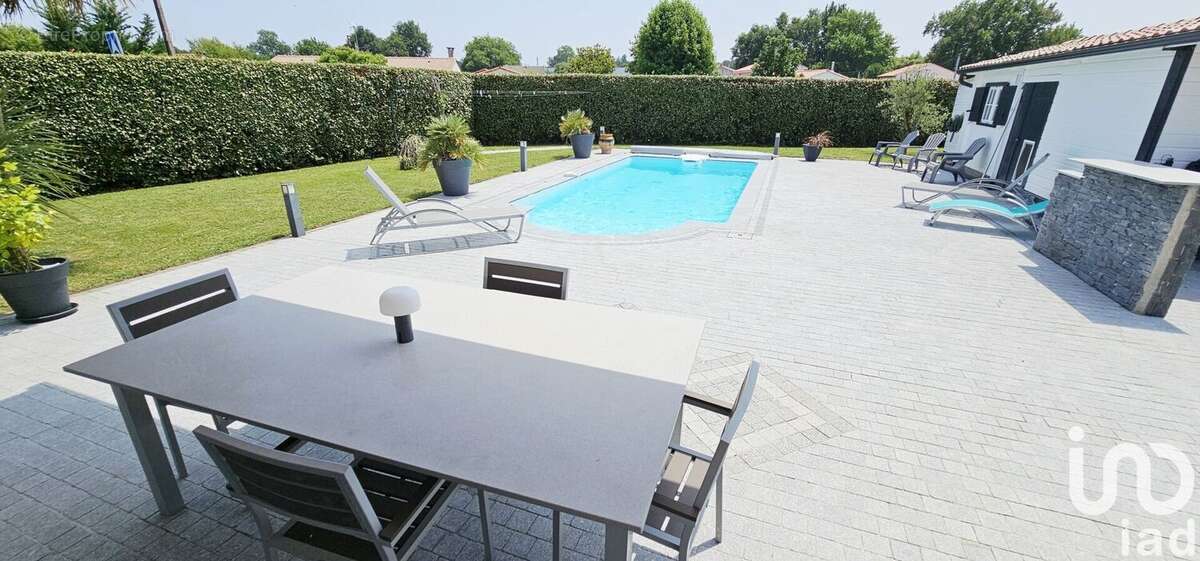 Maison 182 m² à Cestas  - photo 7