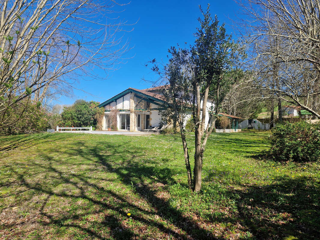 Maison à SAINT-JEAN-DE-LUZ