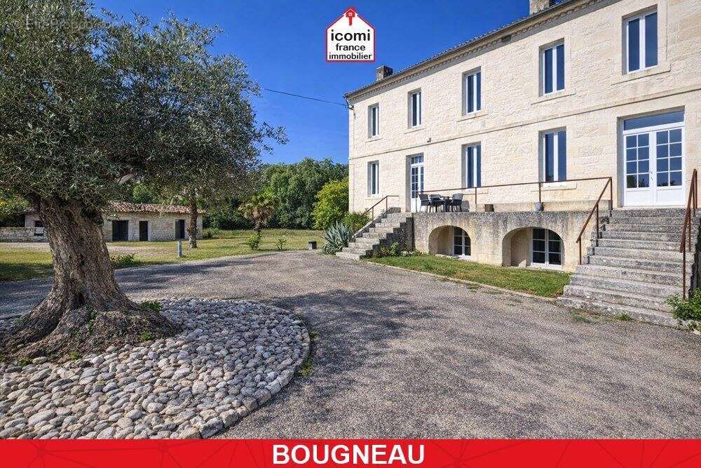 Maison à BOUGNEAU