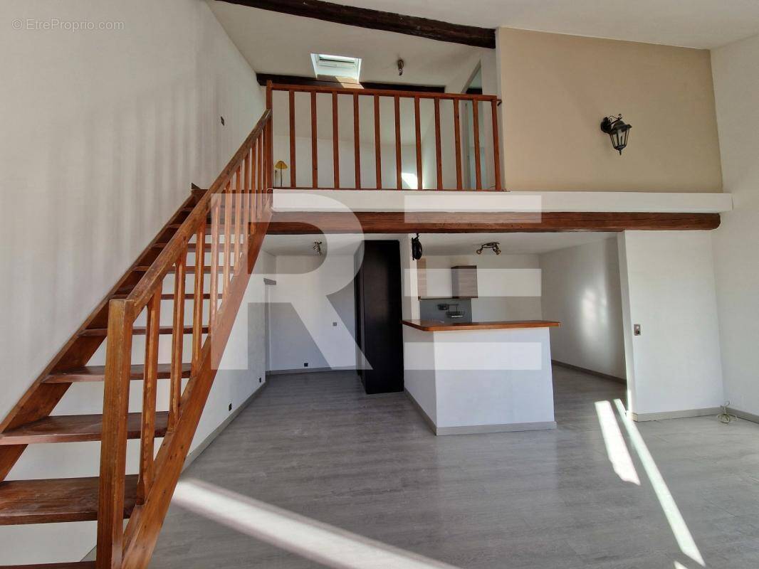 Appartement à NIMES