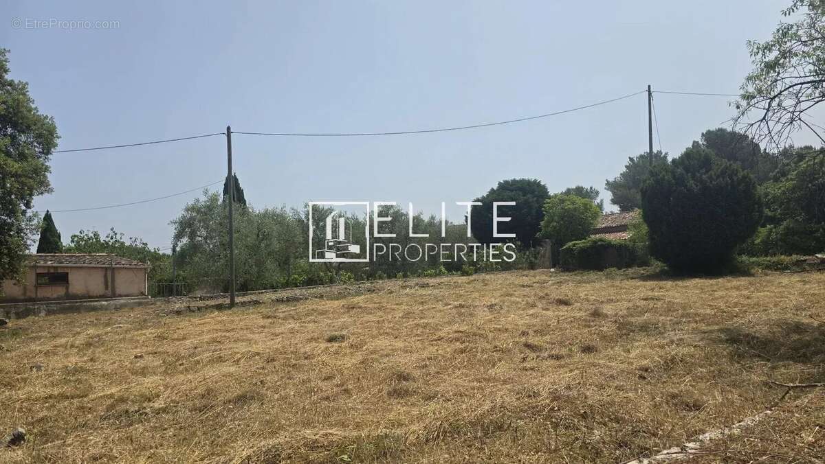Terrain à GRASSE