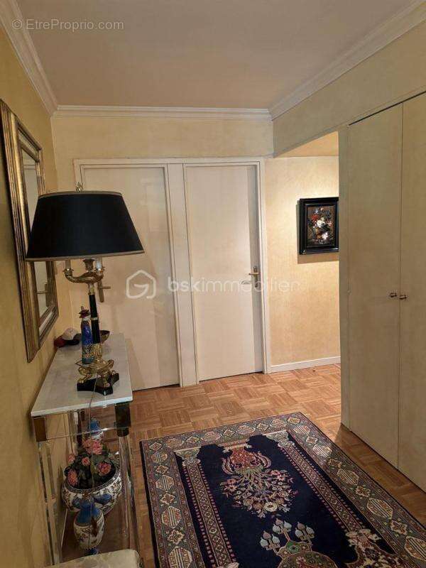 Appartement à LE CHESNAY