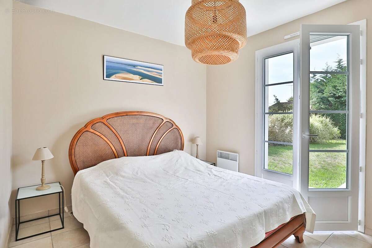 Maison à PARENTIS-EN-BORN