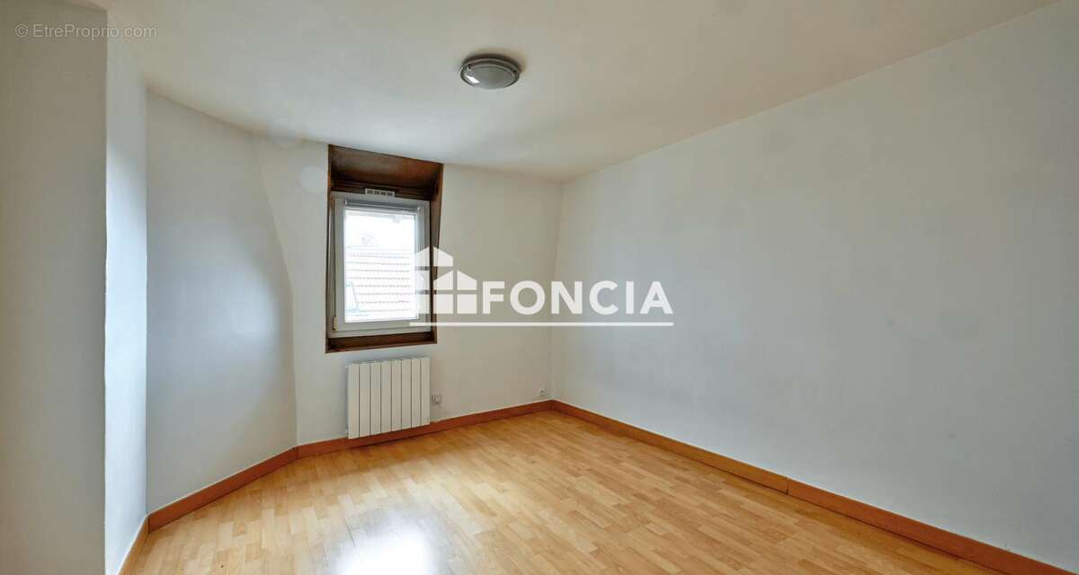 Appartement à MANTES-LA-JOLIE