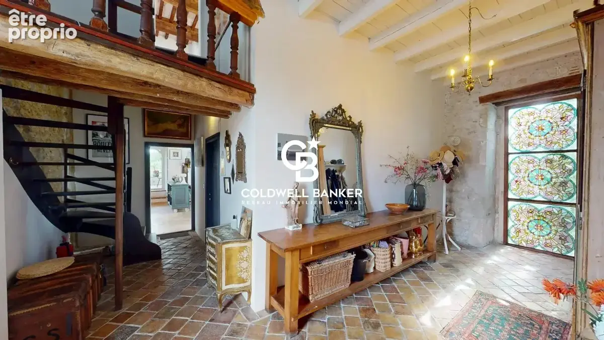 Lot-et-Garonne – Château du XVIᵉ siècle, trois gîtes et parc de 2,3 HA - photo 3