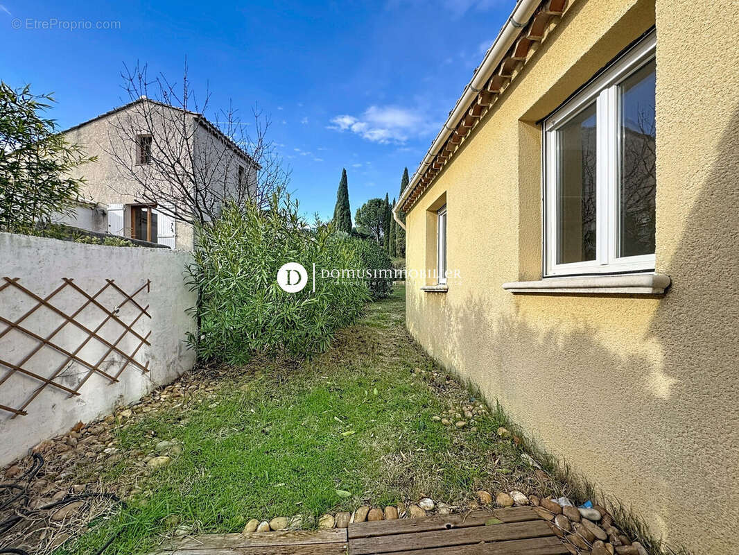 Maison à SAINT-SATURNIN-LES-AVIGNON