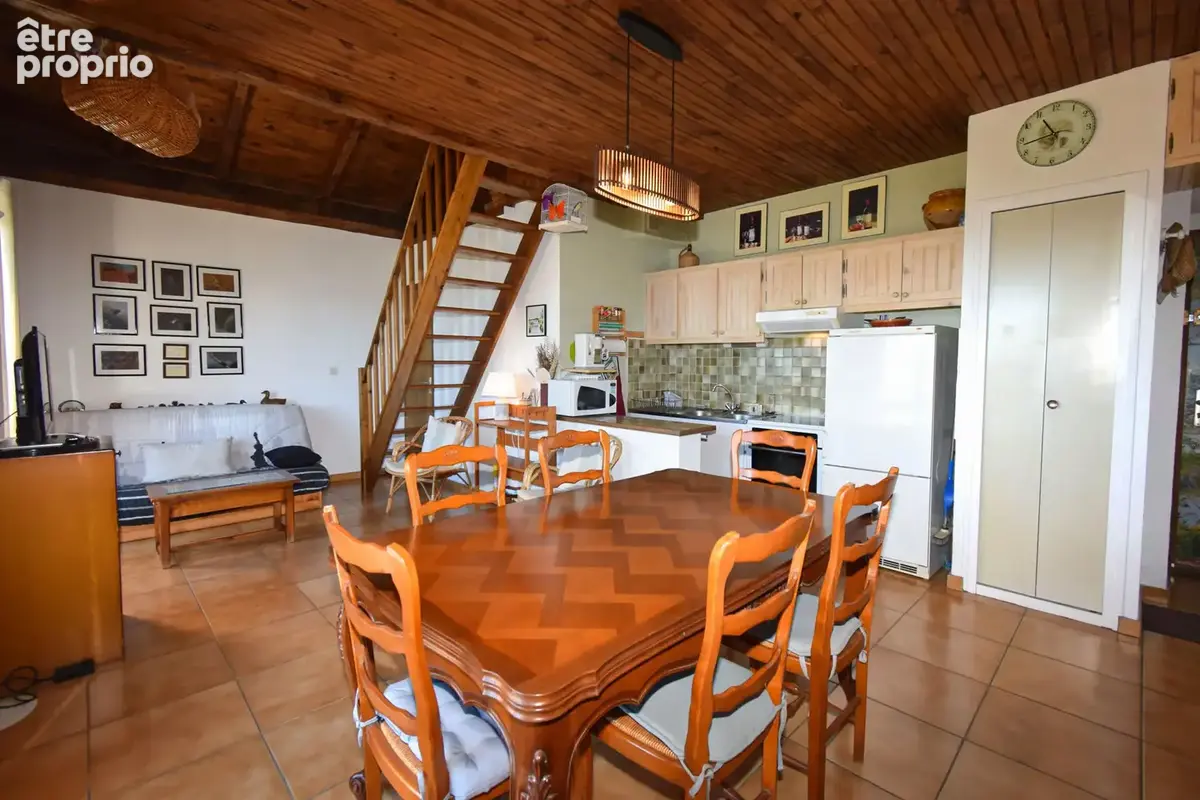 TARGASONNE   Duplex avec balcon plein sud et vue panoramique - photo 3