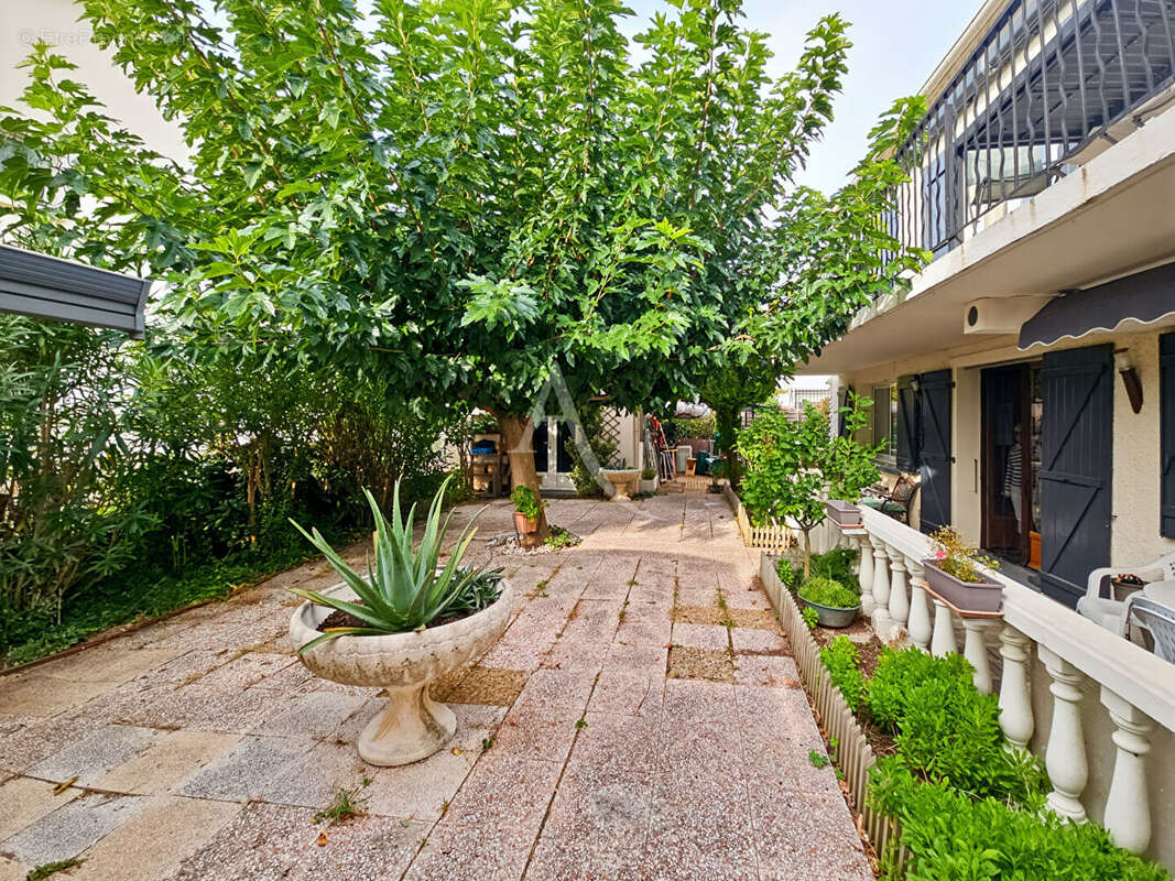 Appartement à LE PRADET