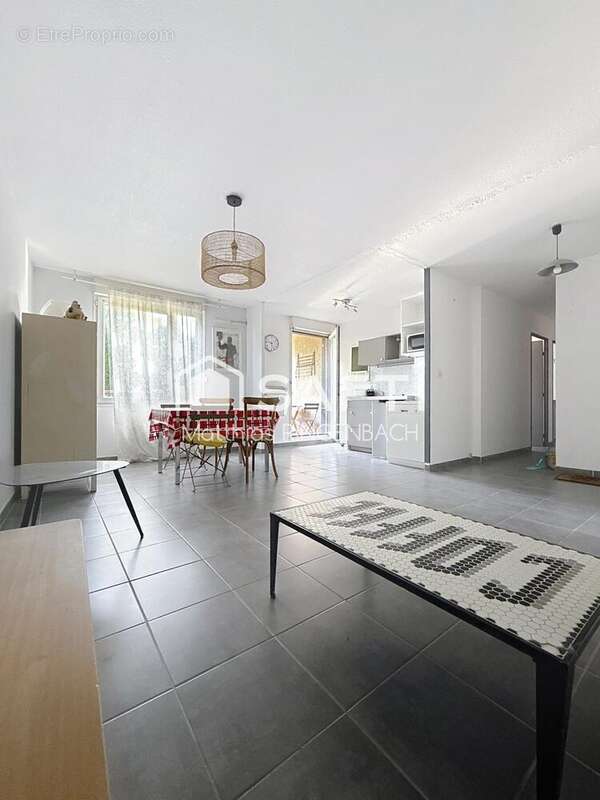 Photo 2 - Appartement à AVIGNON