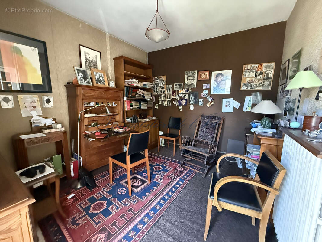 Immeuble a créer ou maison de caractère - centre historique - photo 11