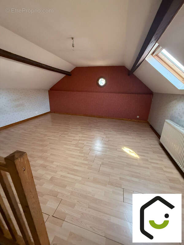 Maison à ROSIERES-EN-SANTERRE