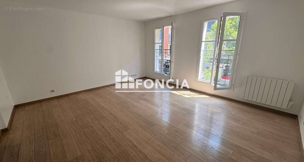 Appartement à THIAIS