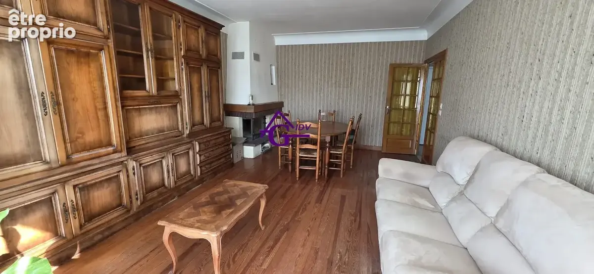 Maison 7 pièces 177 m² à vendre à Naucelle (12800) - photo 2