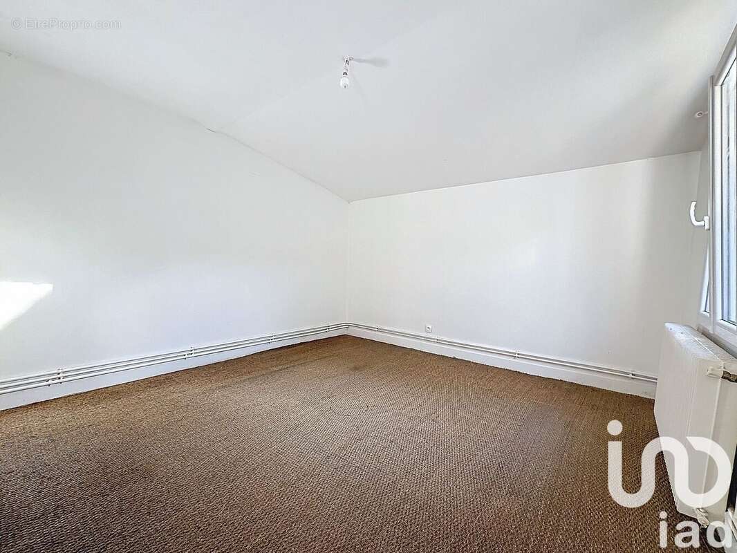 Photo 8 - Maison à GUIGNES