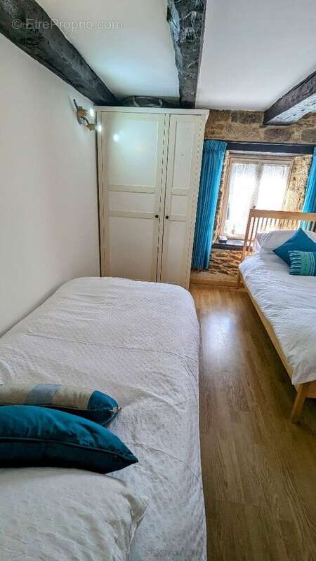 Maison à NOYAL-PONTIVY