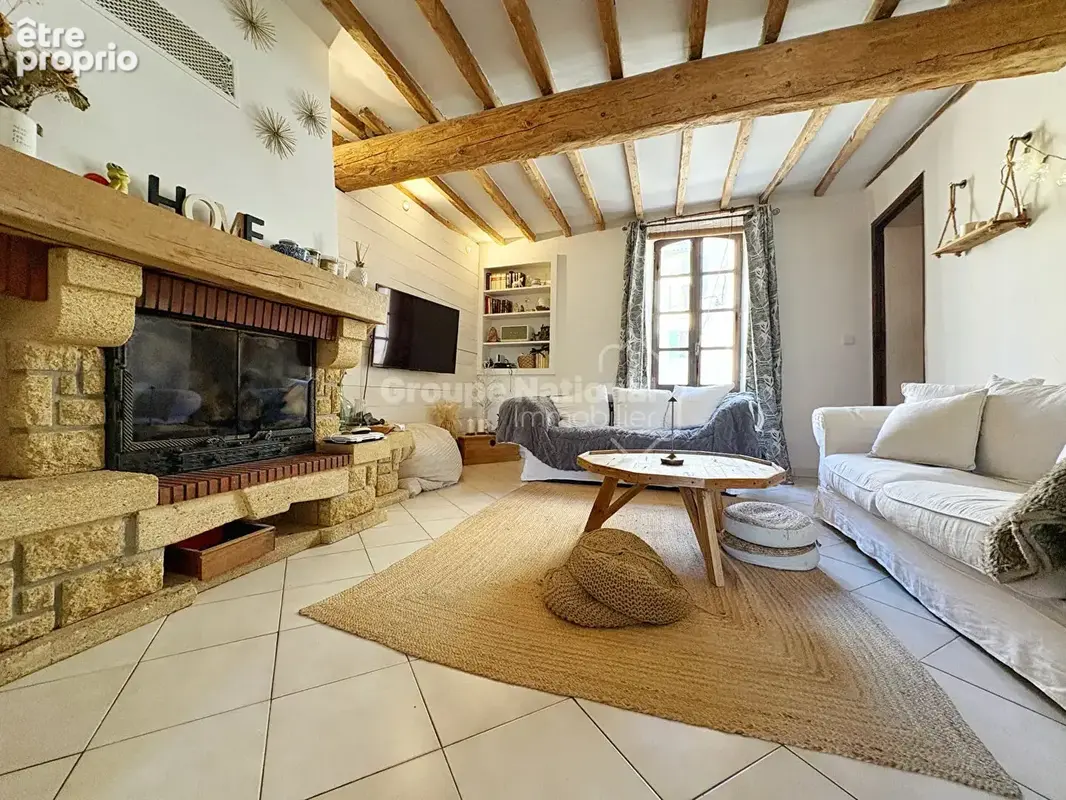 Photo Maison à Eyguieres au prix de 309 900€
