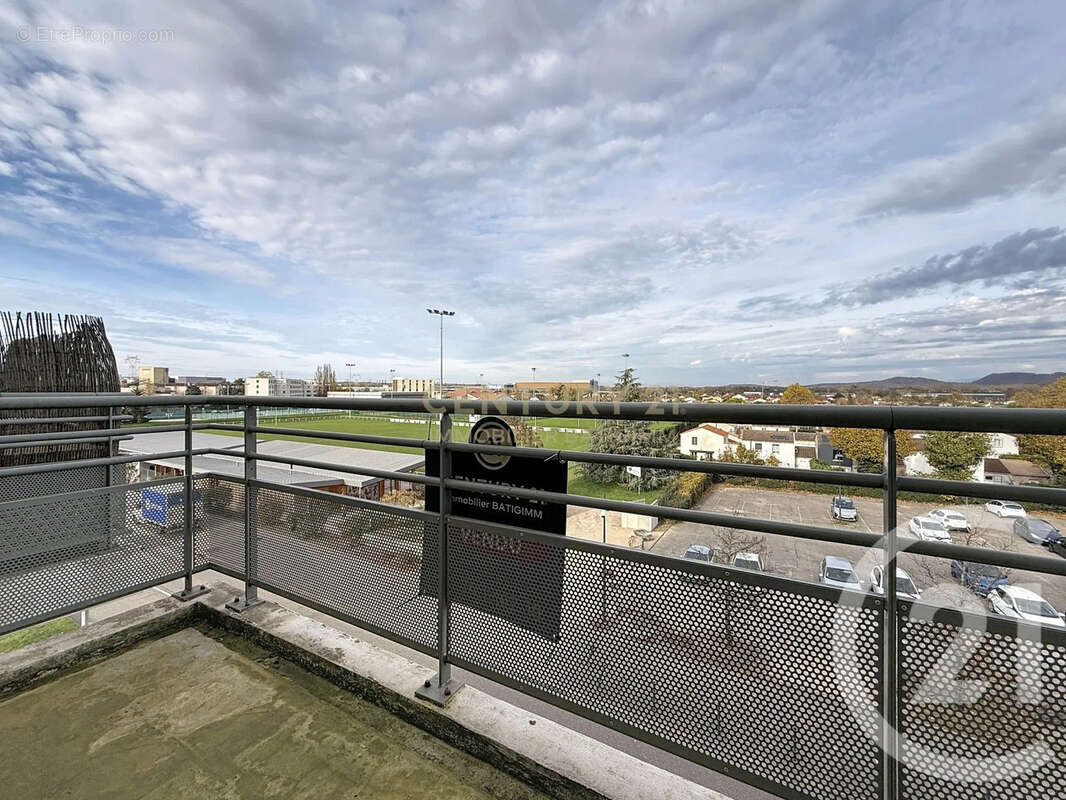 Appartement à LA VERPILLIERE