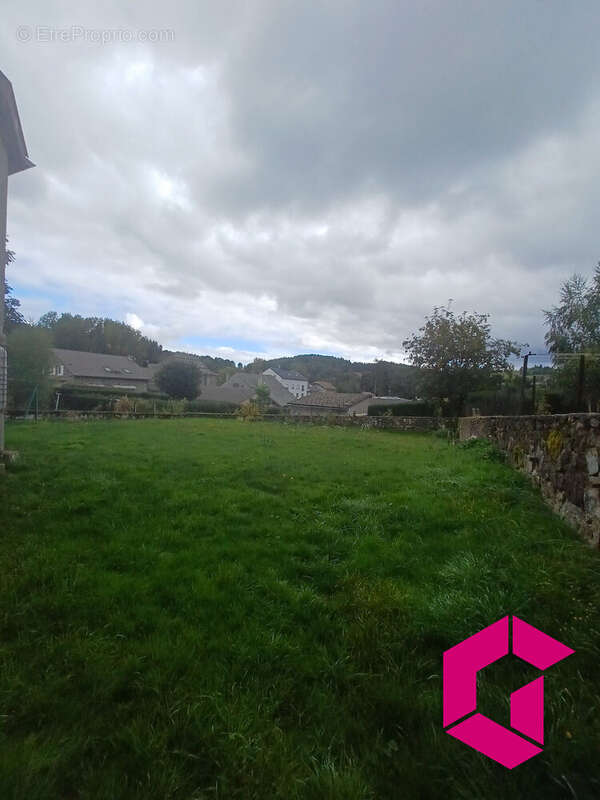 Maison à MAZET-SAINT-VOY