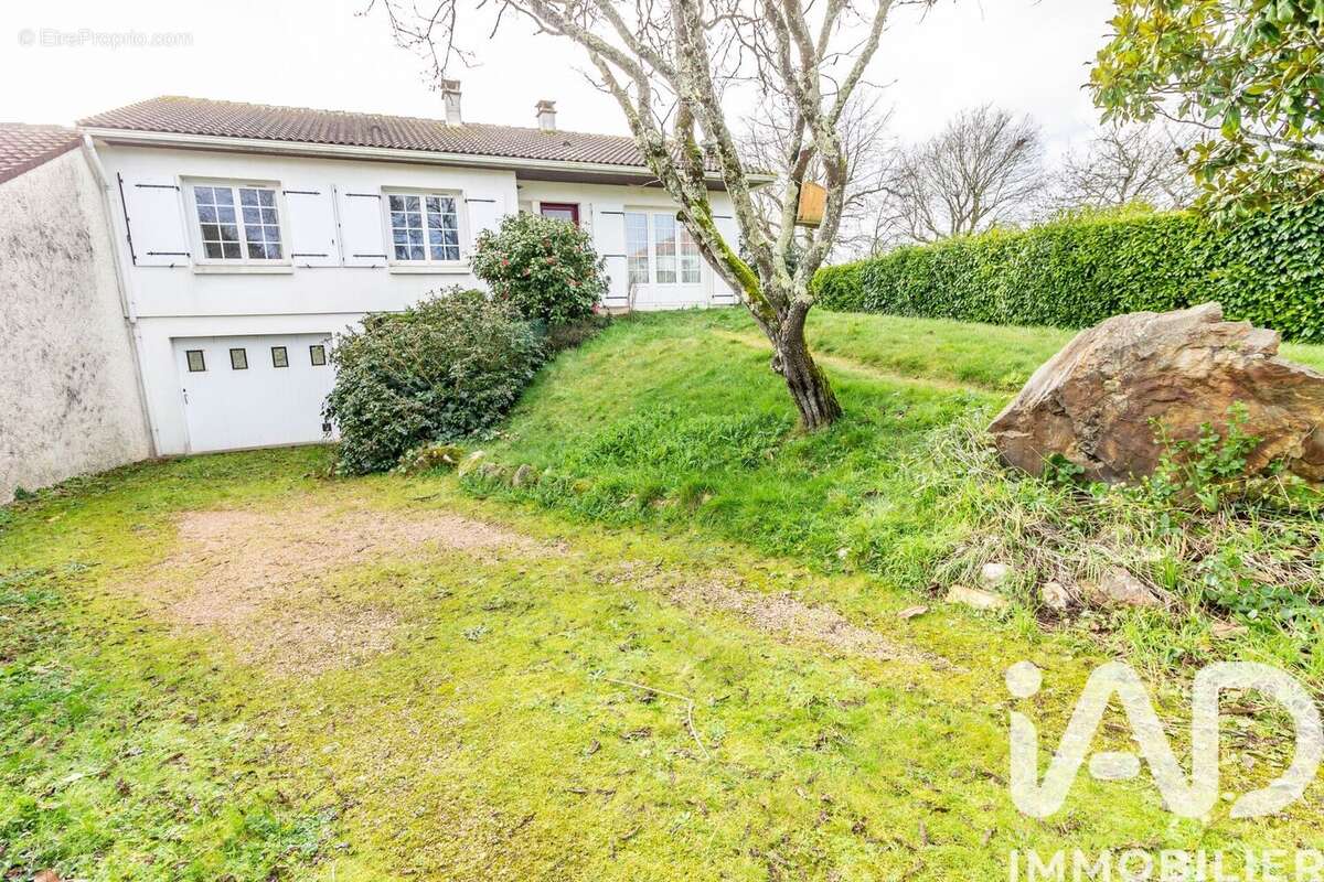 Photo 3 - Maison à LA ROCHE-SUR-YON