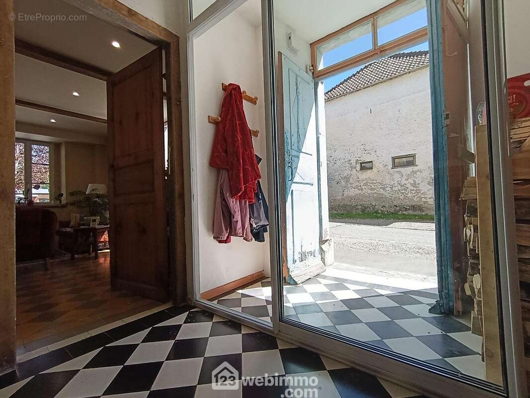 Maison 247 m² à Montaut  - photo 89