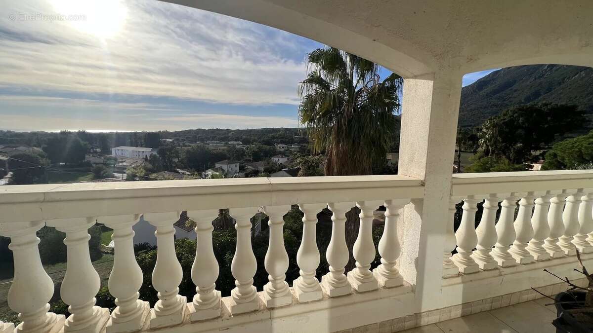 Appartement à SAN-NICOLAO