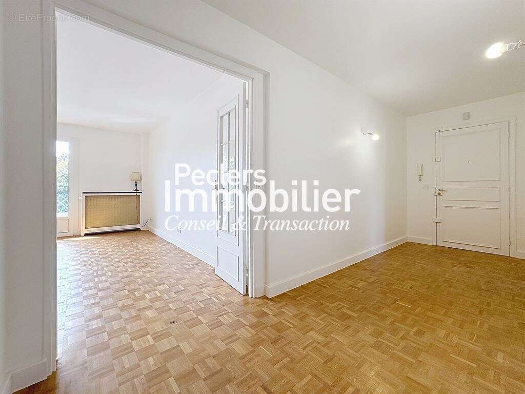 Appartement familial - 5 pieces - quartier Richelieu Châtaigneraie, proche centre ville - photo 7