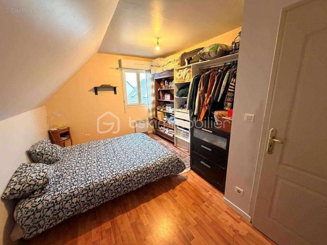 Maison à BRACQUEMONT