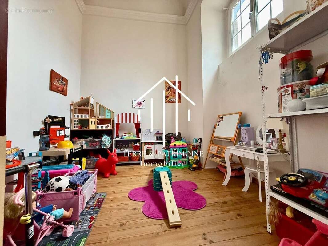 Maison à VALLON-PONT-D'ARC