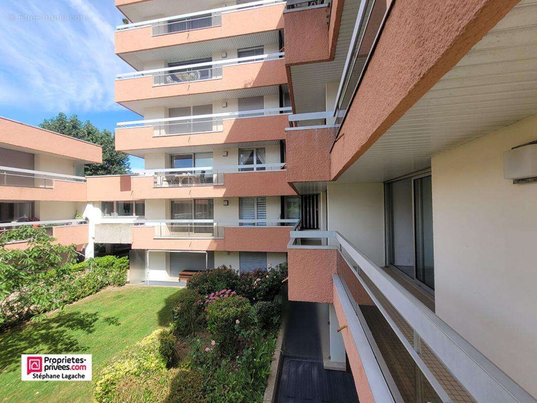 Appartement Le Touquet Paris Plage 3 pièce(s) 72.1 m2 avec balcon cave et parking - photo 2