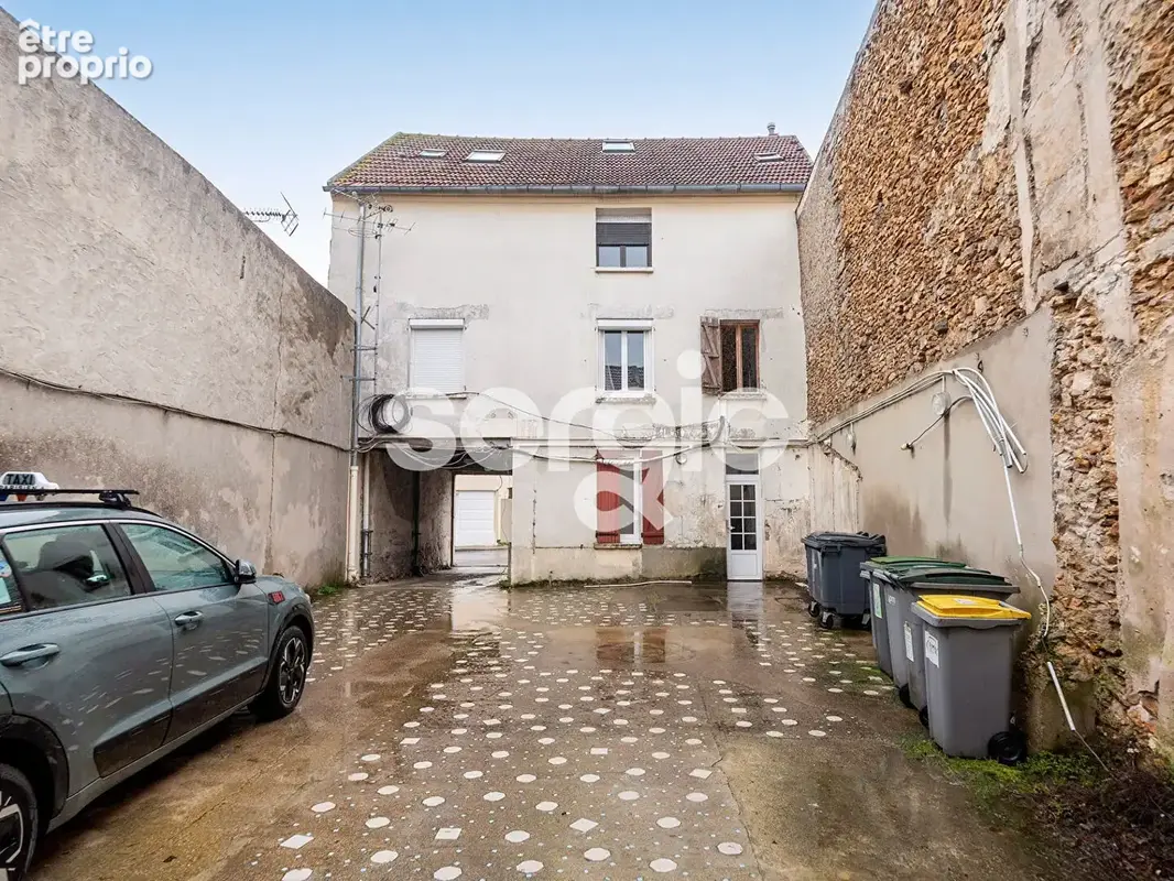 Appartement à LINAS