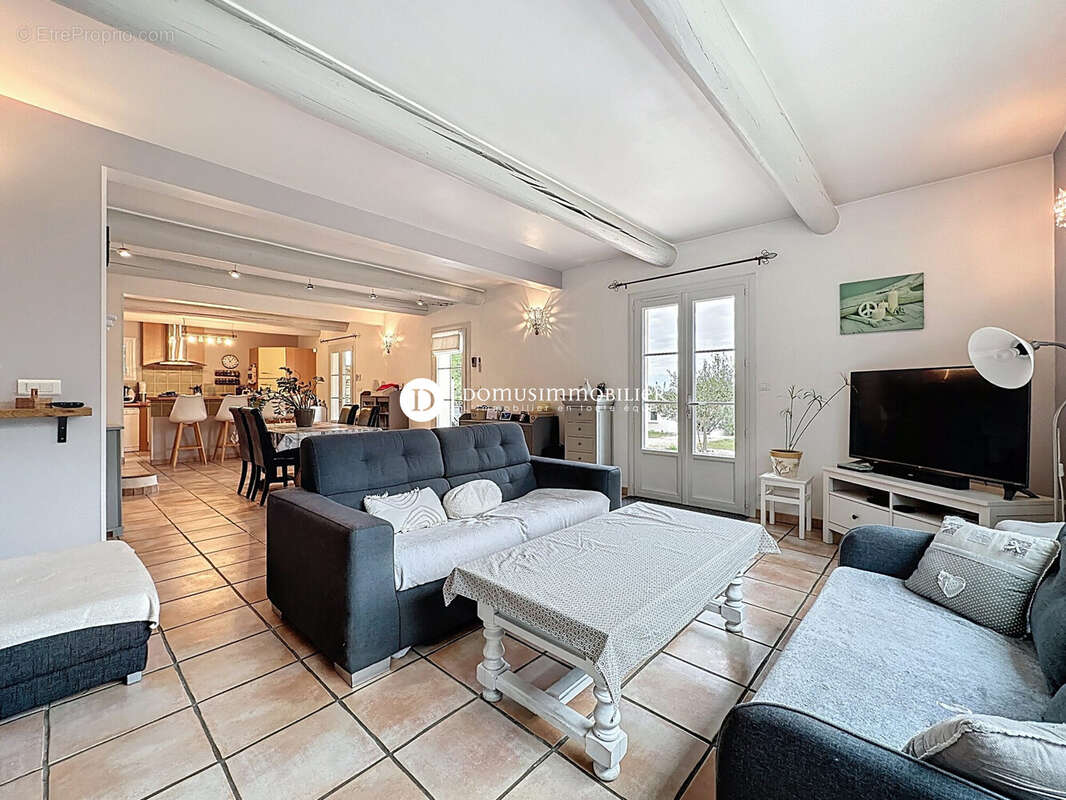 Maison 184 m² à Chateauneuf-De-Gadagne  - photo 9
