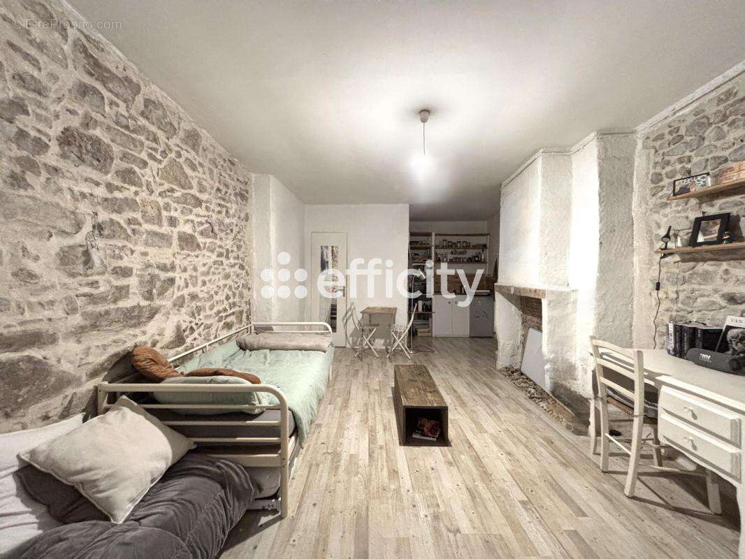 Appartement à LYON-5E