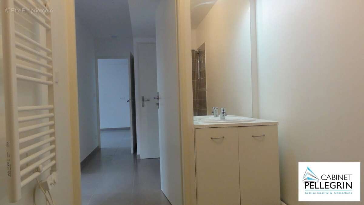 Appartement à MARSEILLE-11E