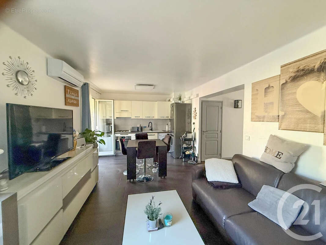 Appartement à ROQUEBRUNE-CAP-MARTIN
