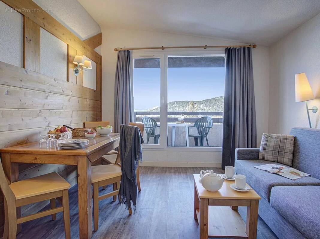 Appartement à FONT-ROMEU-ODEILLO-VIA