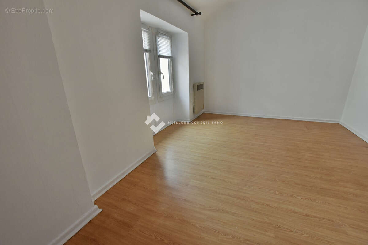 Appartement 106 m² à Montfort-En-Chalosse  - photo 2