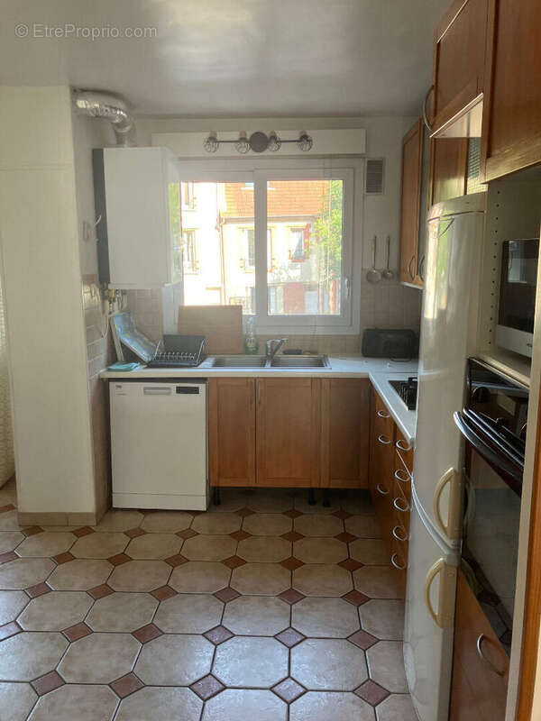 Appartement à SURESNES