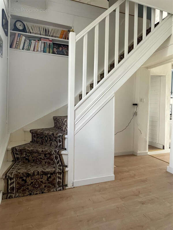 Maison à LE PIN-AU-HARAS